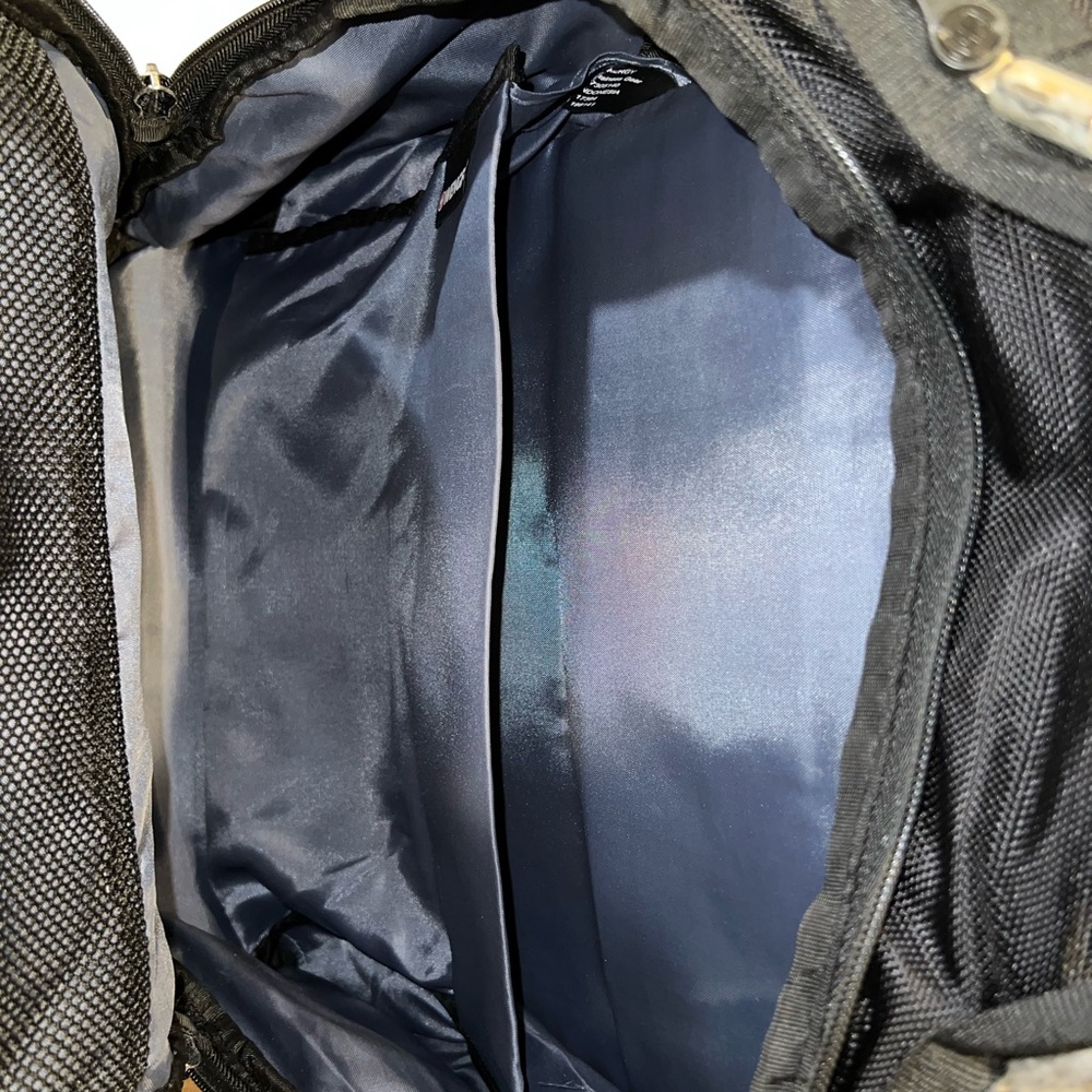 Wenger Backpack - Picture 8 of 12